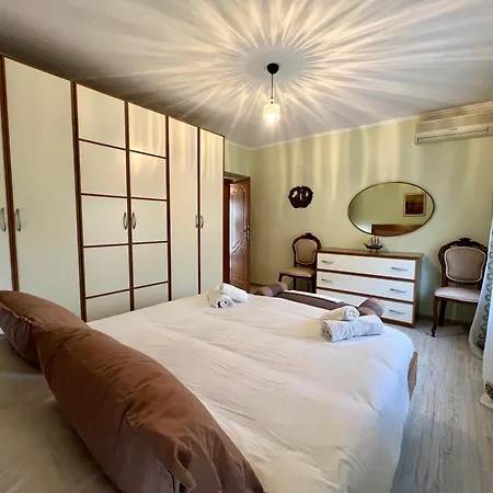 Serenity Appartamento Gjirokastër